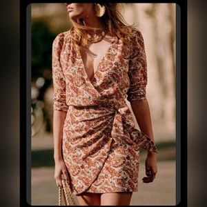 SEZANE ROBE NOEMIA COLOR : RIVERA SIZE : 38 X 1